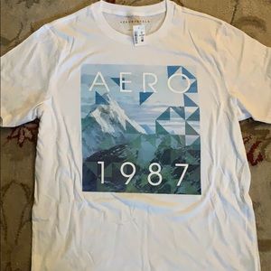 white Aeropostale t-shirt size large